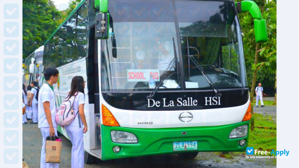 De La Salle Health Sciences Institute