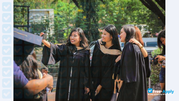De La Salle University Dasmariñas photo