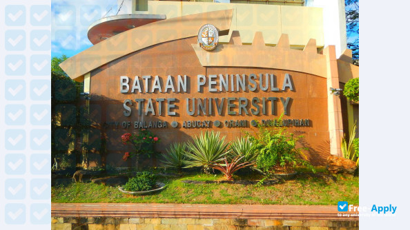 Foto de la Bataan Peninsula State University #1