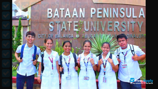 Foto de la Bataan Peninsula State University
