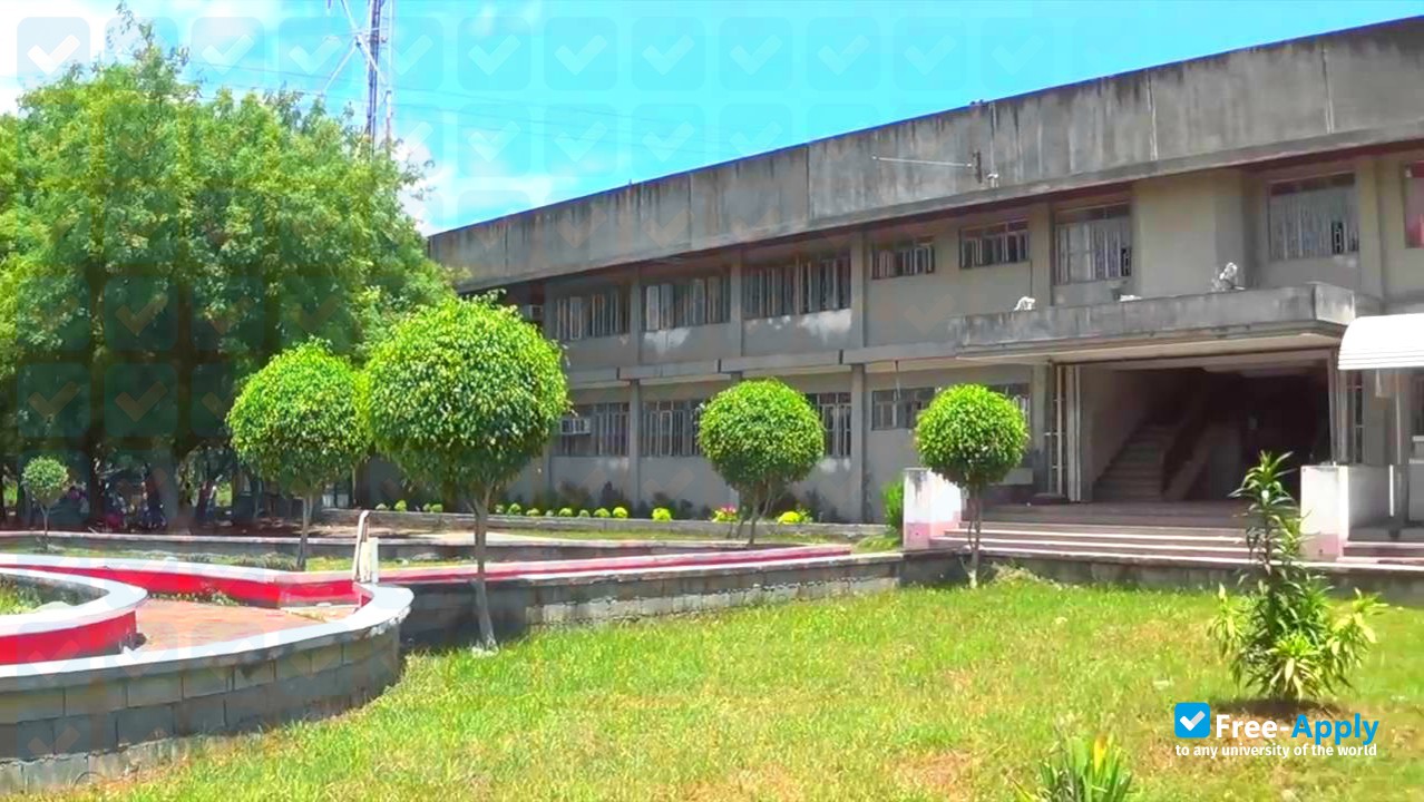 Foto de la Mindanao State University General Santos #2