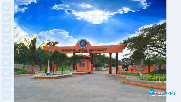 Foto de la Mindanao State University General Santos #3