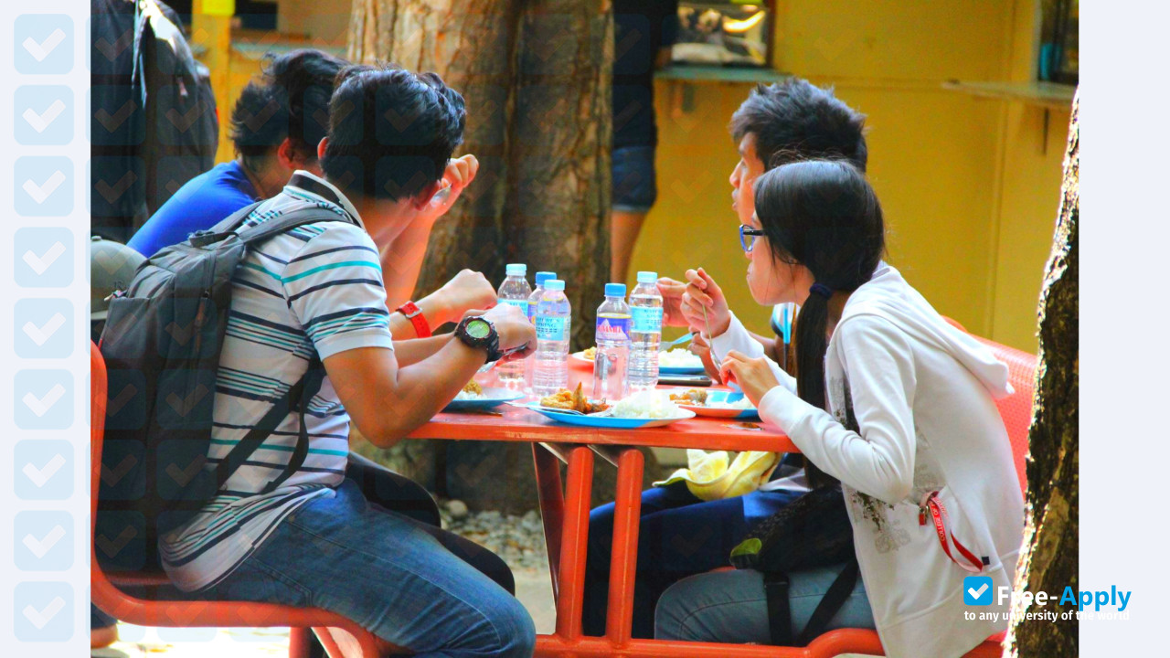 Photo de l’Mindanao State University Iligan Institute of Technology #9