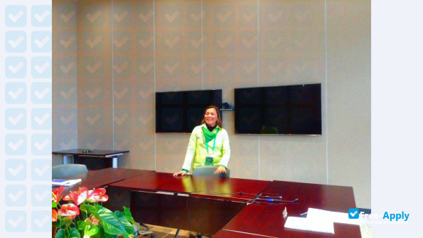 Photo de l’Holy Name University #4