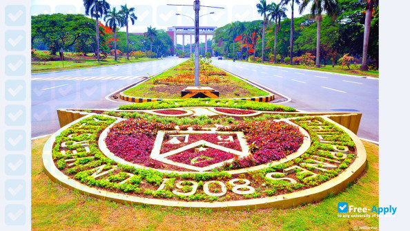 Foto de la University of the Philippines #4
