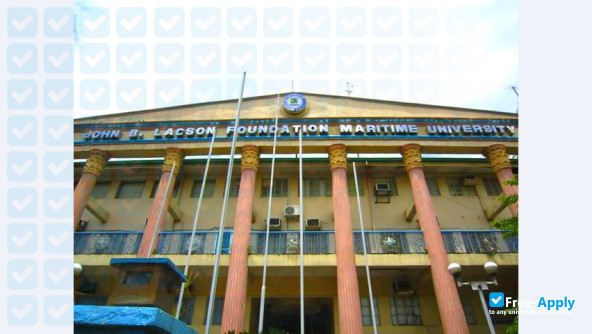 John B Lacson Colleges Foundation Bacolod фотография №1