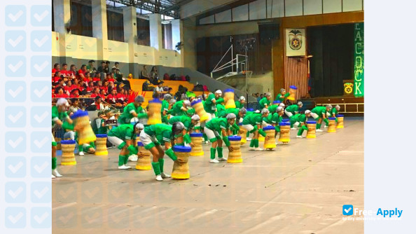 Photo de l’University of Negros Occidental Recoletos #6