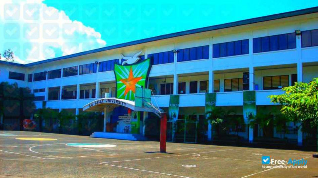 Foto de la La Salle University Ozamiz #2