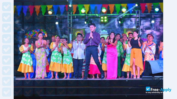Leyte Normal University photo #6