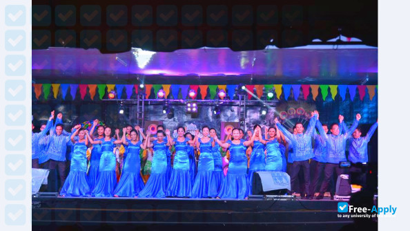 Leyte Normal University photo #5