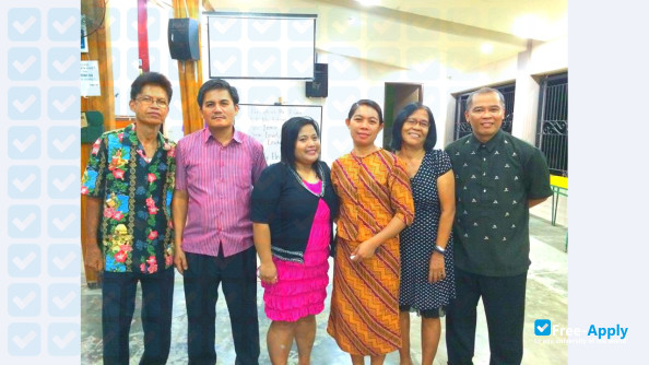 Photo de l’Northern Luzon Adventist College #9