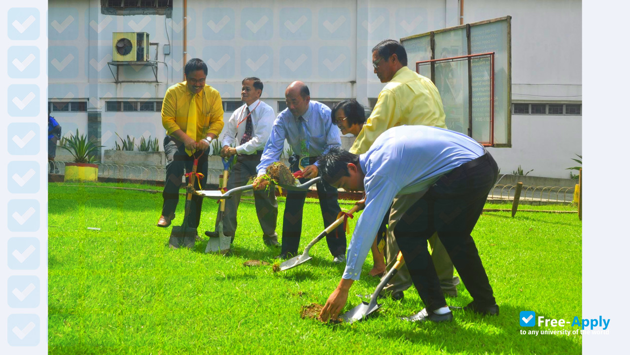 Photo de l’Northern Luzon Adventist College #8