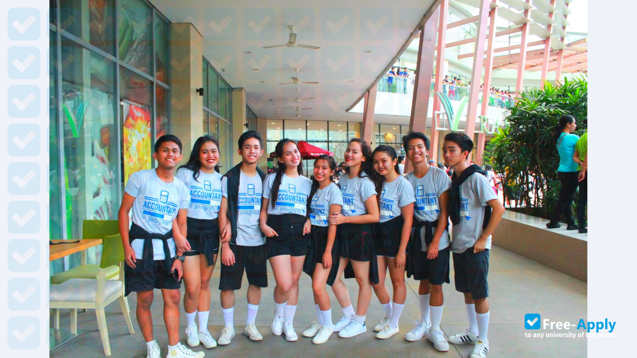 Notre Dame of Dadiangas University photo #5