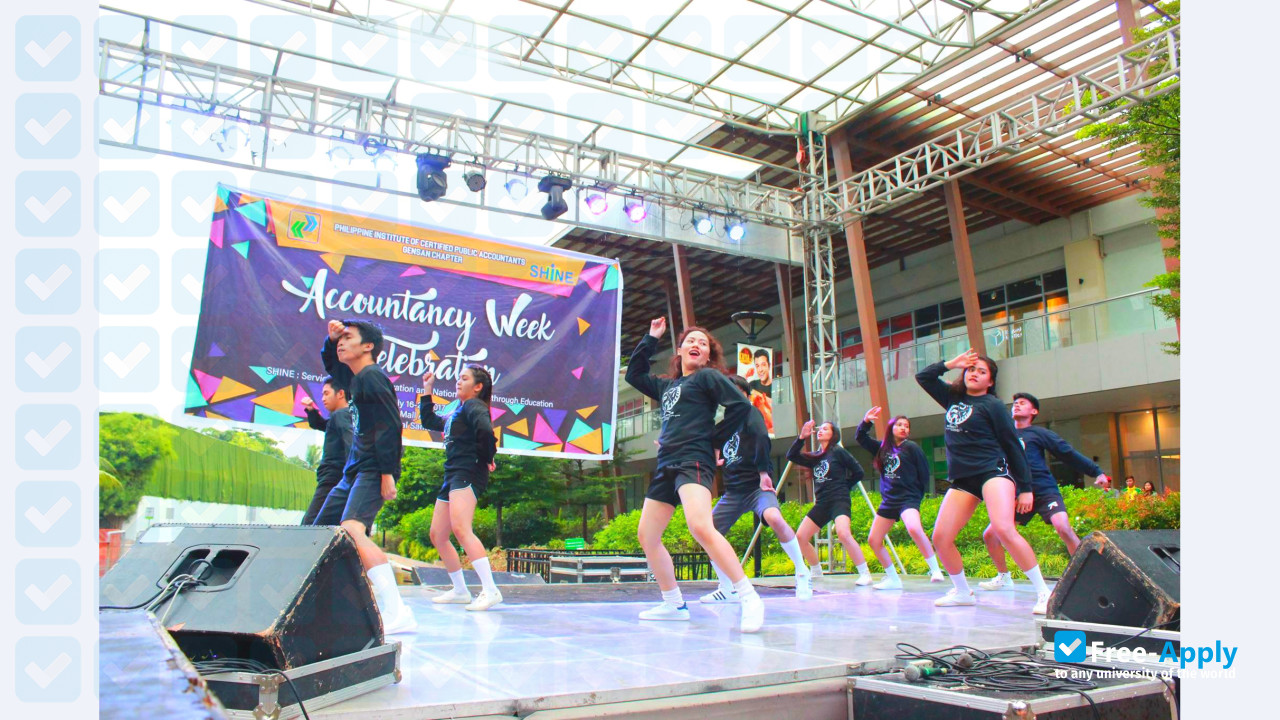 Notre Dame of Dadiangas University photo #9