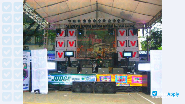Photo de l’Philippine Christian University #8