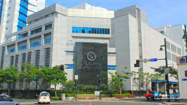 Saint Luke's College of Medicine photo #10