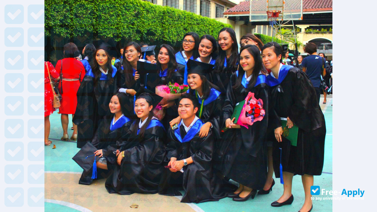 Foto de la Saint Paul University Manila #6