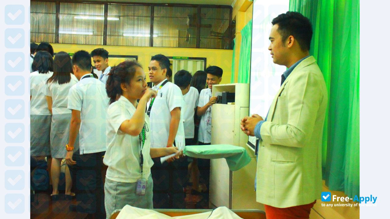 Foto de la Saint Paul University Manila #13