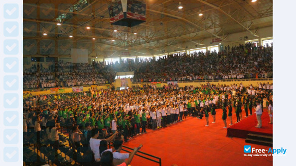 University of Saint La Salle Bacolod photo #8