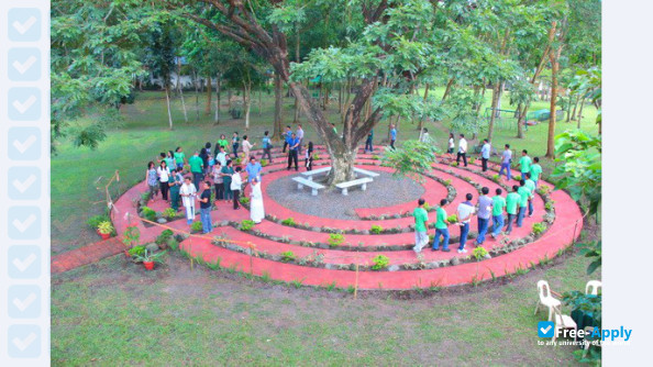 University of Saint La Salle Bacolod photo #4