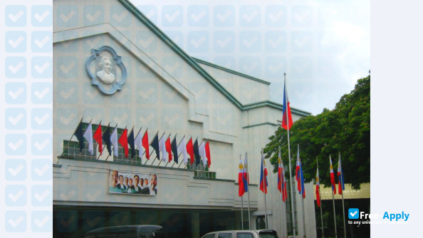 University of Saint La Salle Bacolod photo #6