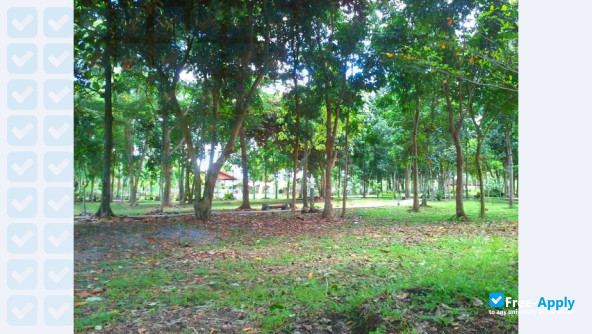 University of Saint La Salle Bacolod photo #10