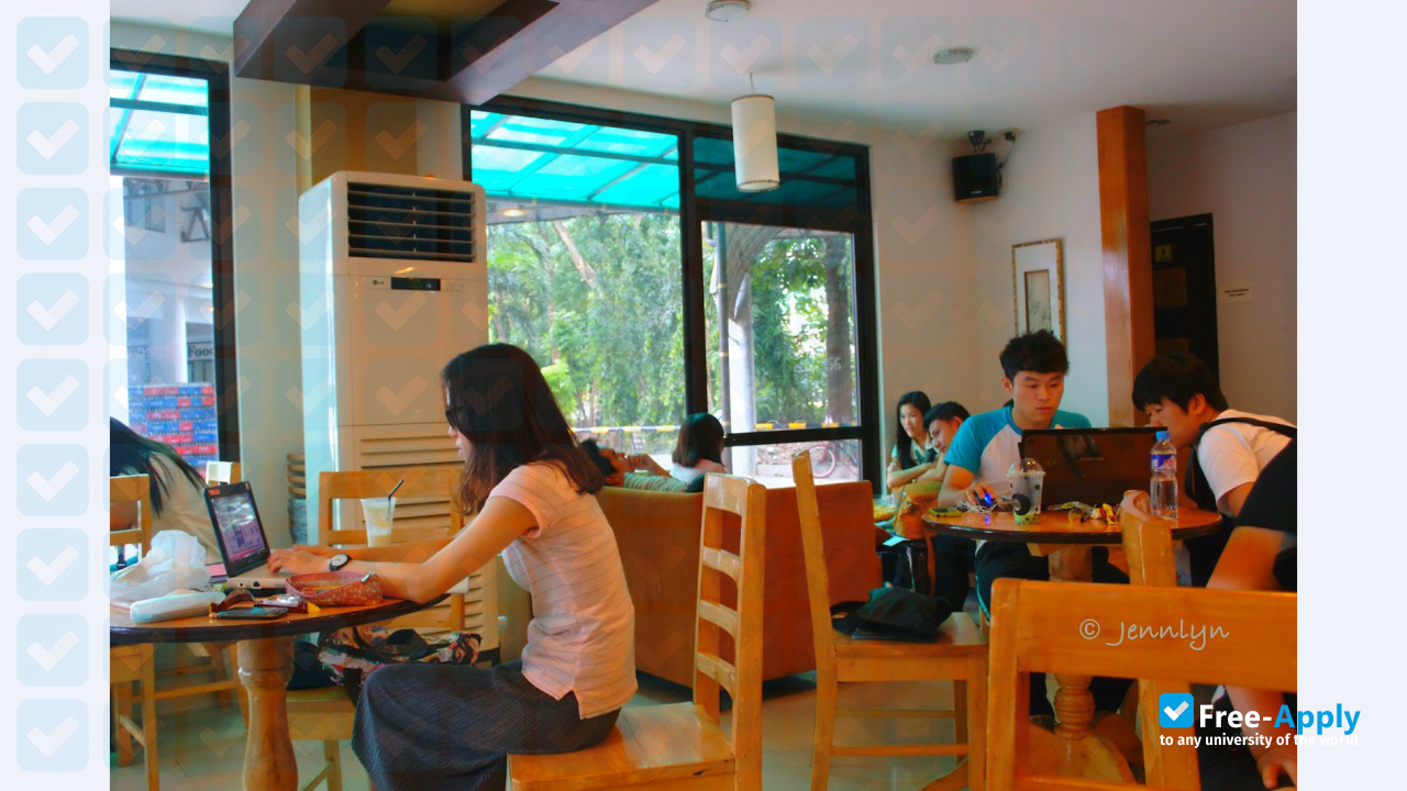 University of Saint La Salle Bacolod photo #18