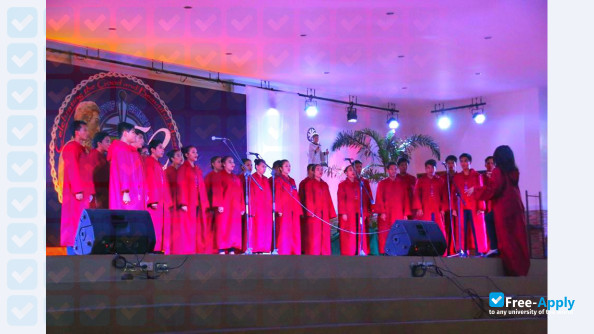 University of Saint Louis Tuguegarao photo #15
