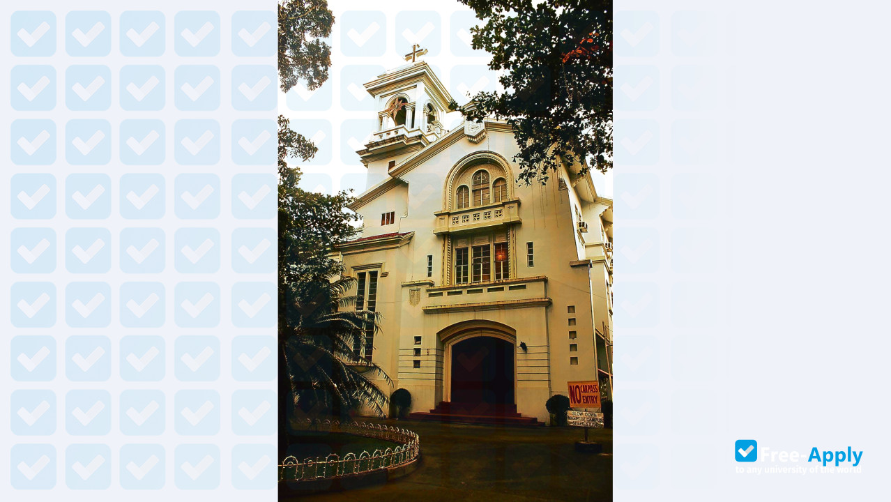 University of San Agustin photo #4