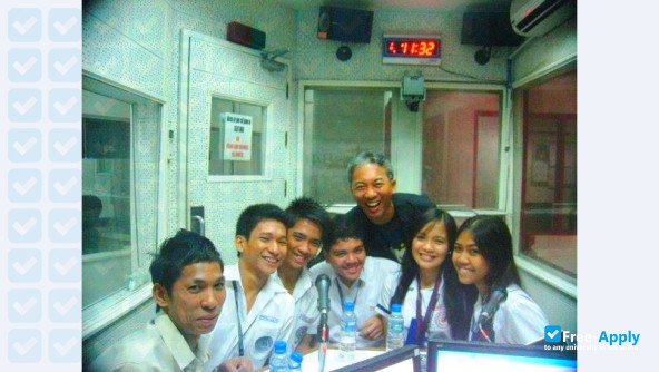 San Sebastian College Manila photo #7