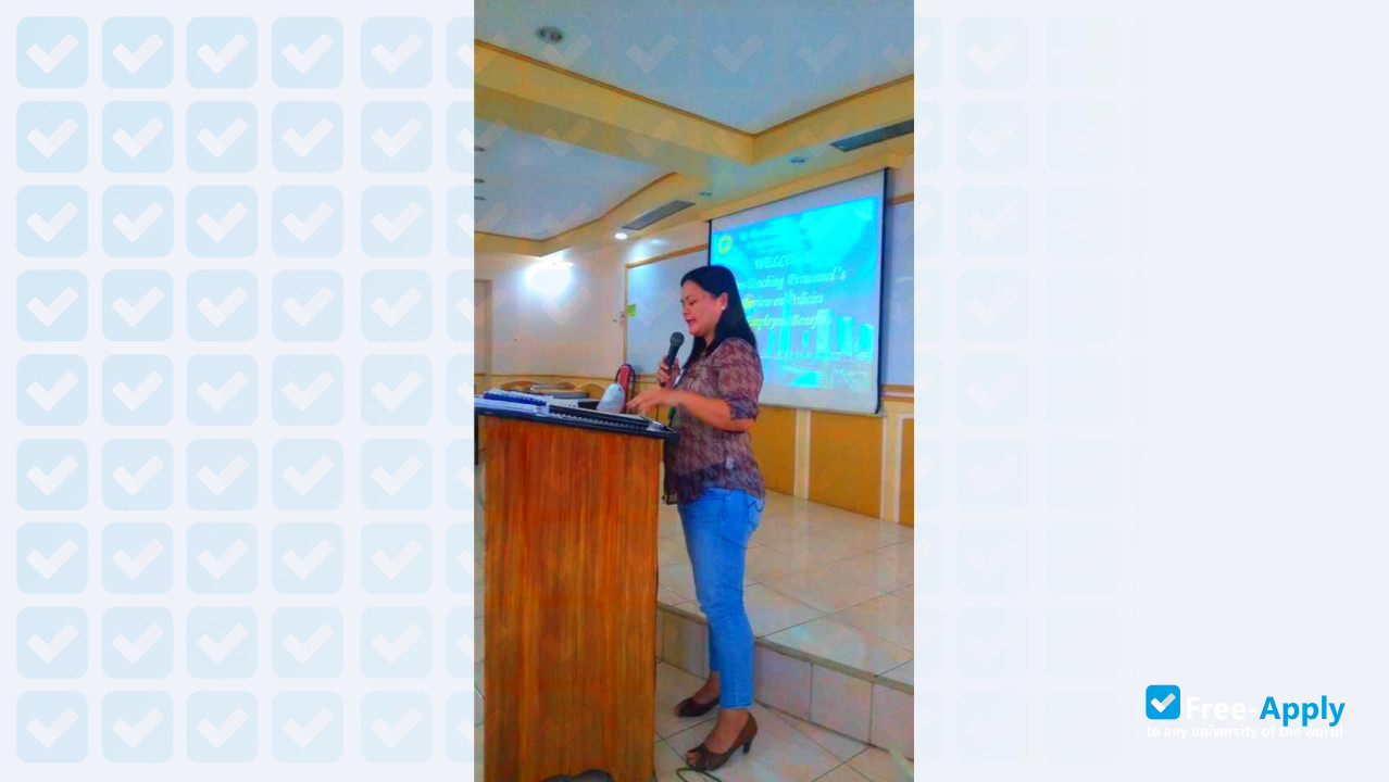 St Paul University Surigao фотография №9