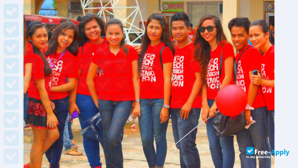 Foto de la Surigao State College of Technology