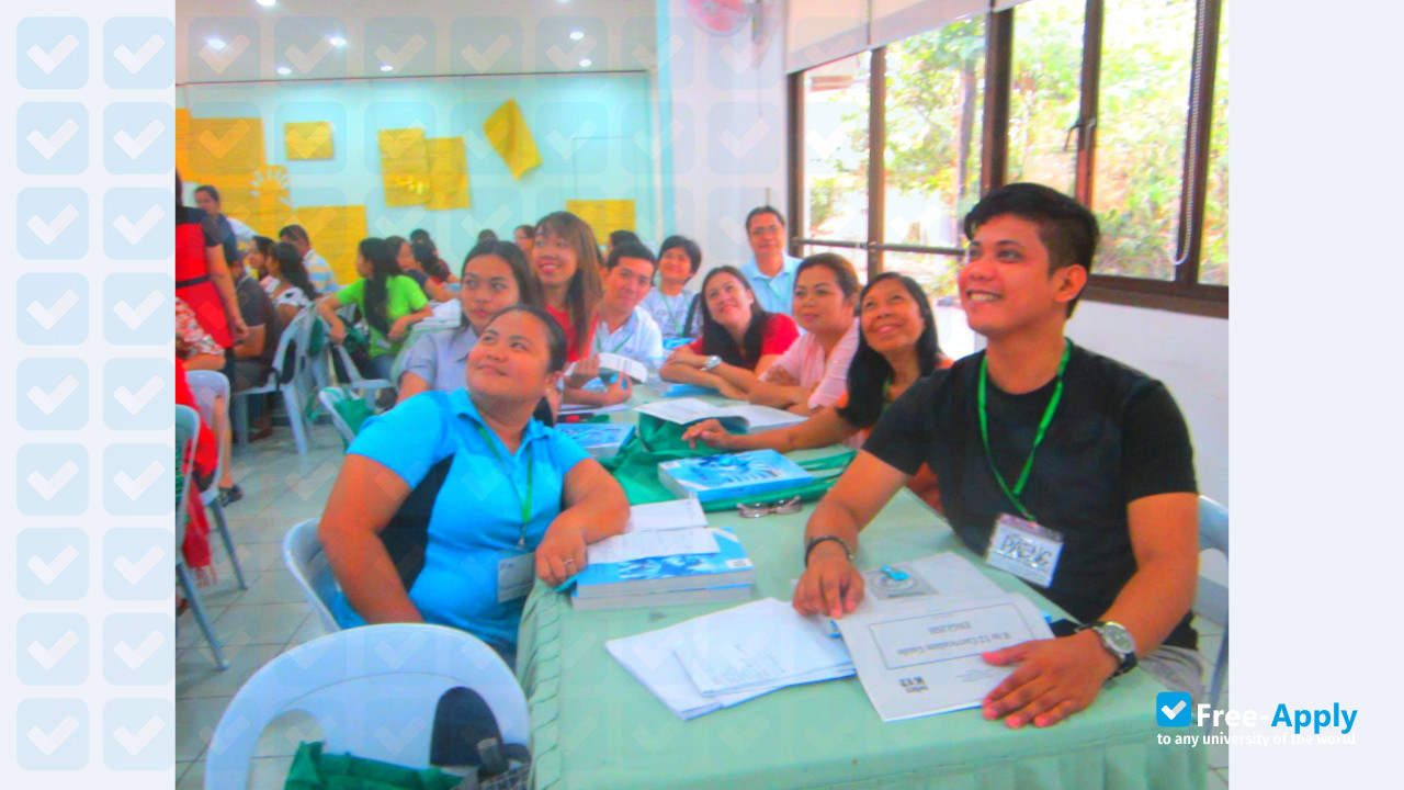 Foto de la Union Christian College #3
