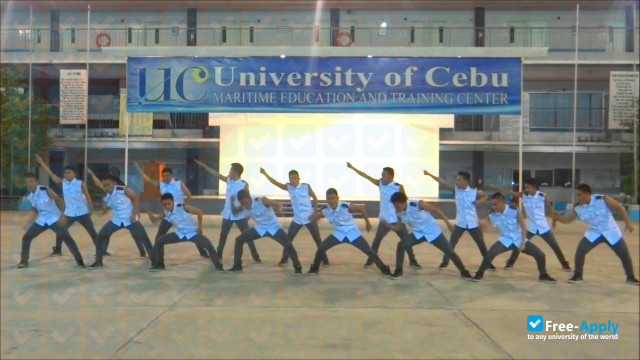 Foto de la University of Cebu #1