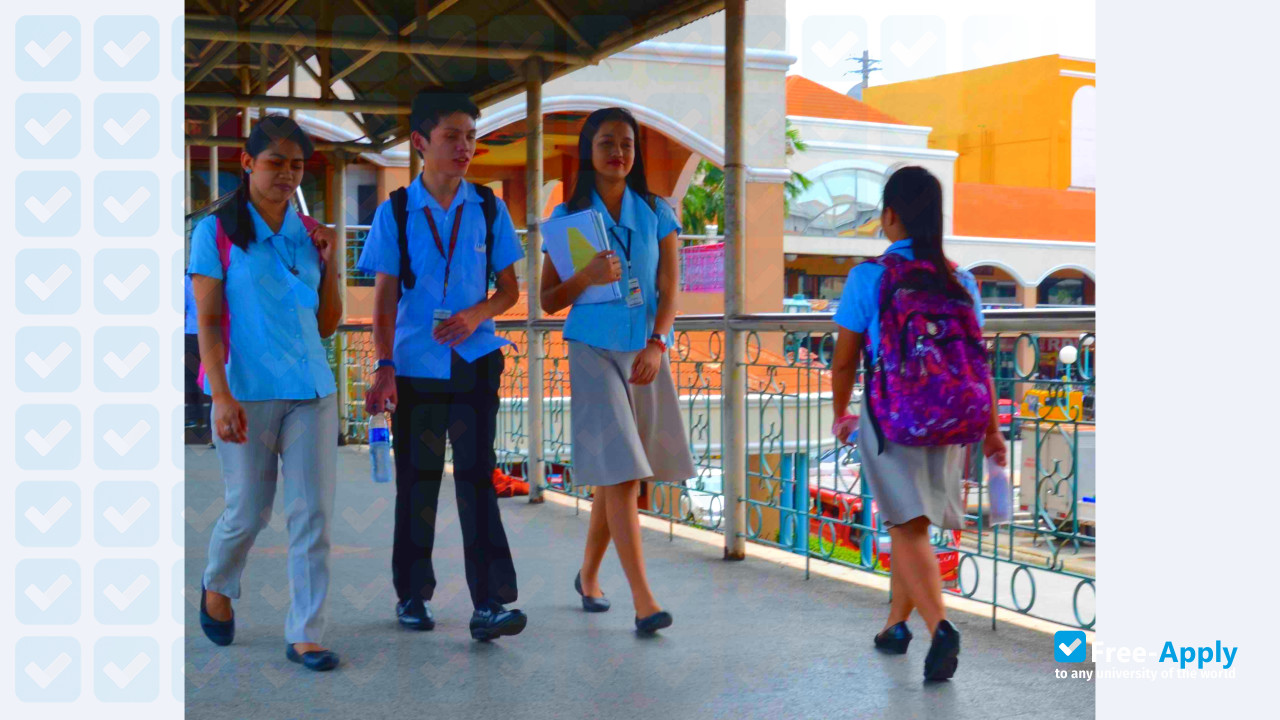 Photo de l’University of Cebu #8