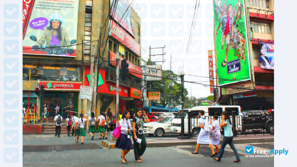 Foto de la University of Manila