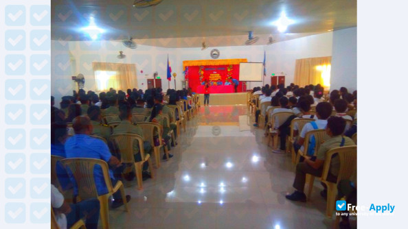 Western Philippines University photo #6