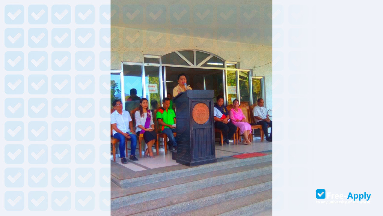 Western Philippines University photo #5