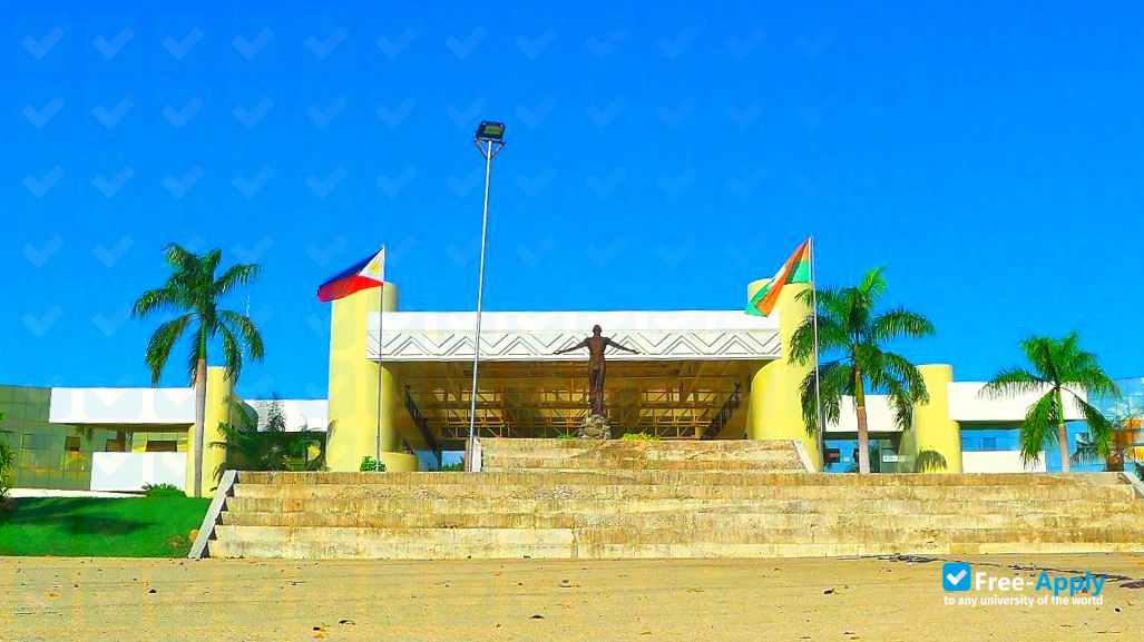Foto de la University of the Philippines Mindanao #7