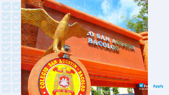 Photo de l’Colegio San Agustin Bacolod #7
