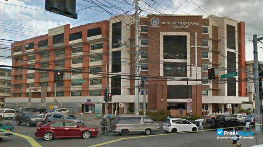 Holy Cross of Davao College photo #2
