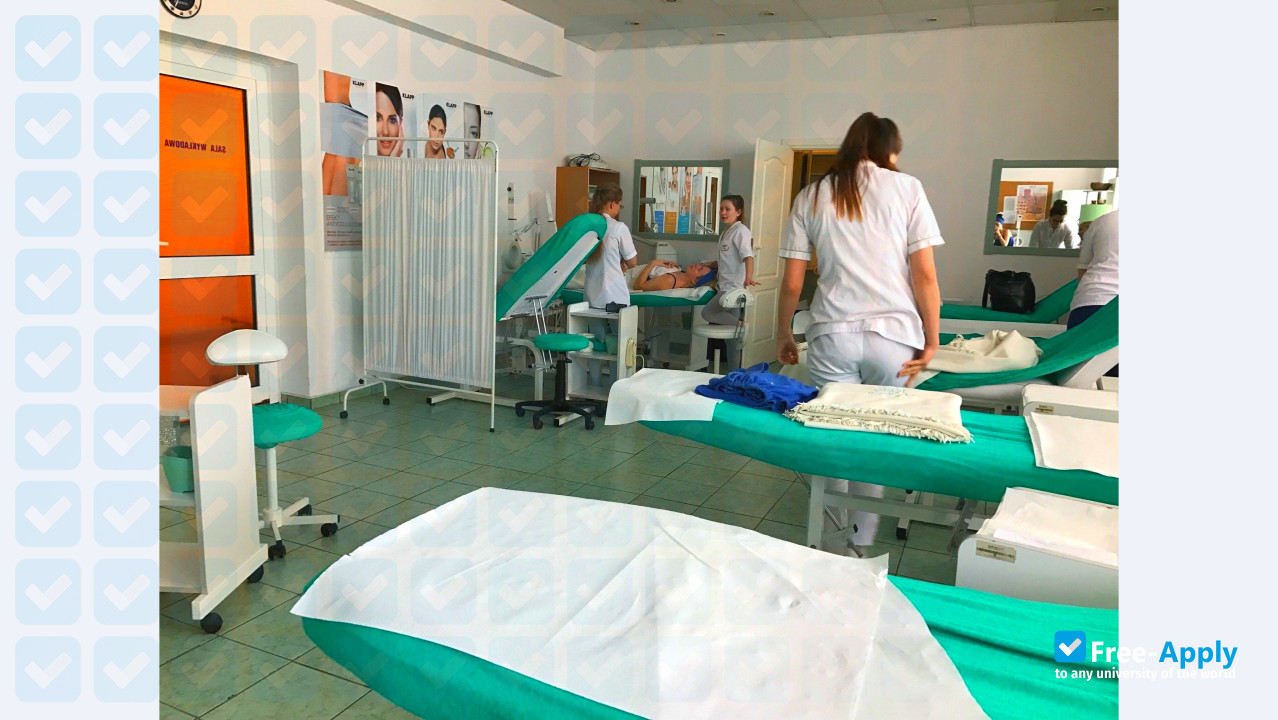 Academy of Cosmetics and Health Care photo #7