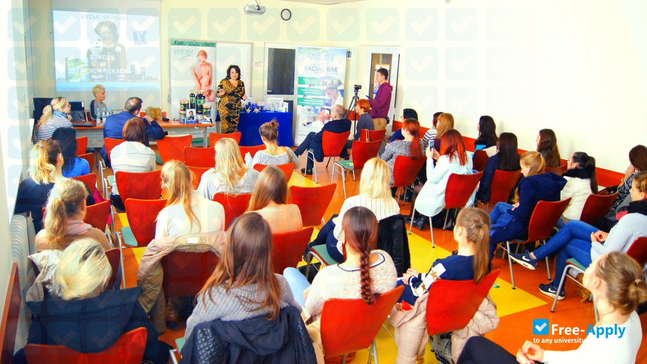 Academy of Cosmetics and Health Care photo #5