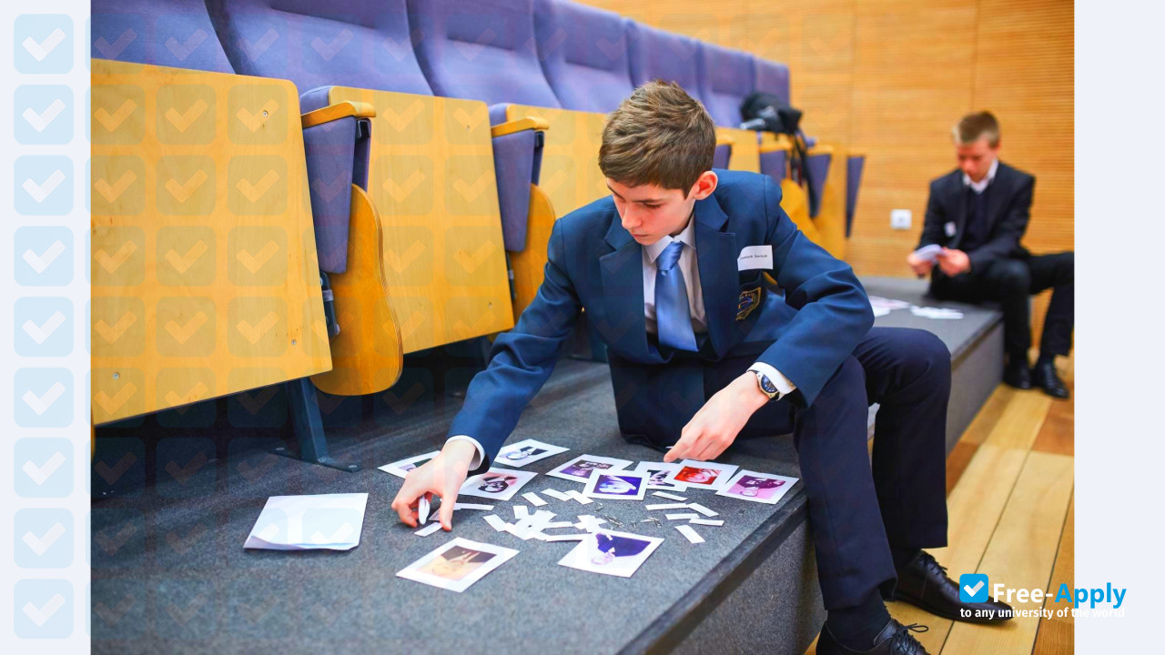 Photo de l’Academy of Law and Diplomacy #3