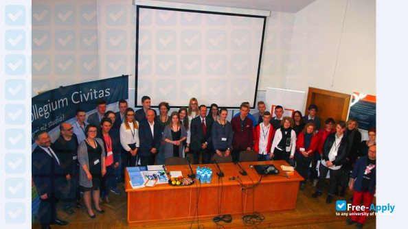 Photo de l’Collegium Civitas in Warsaw #3