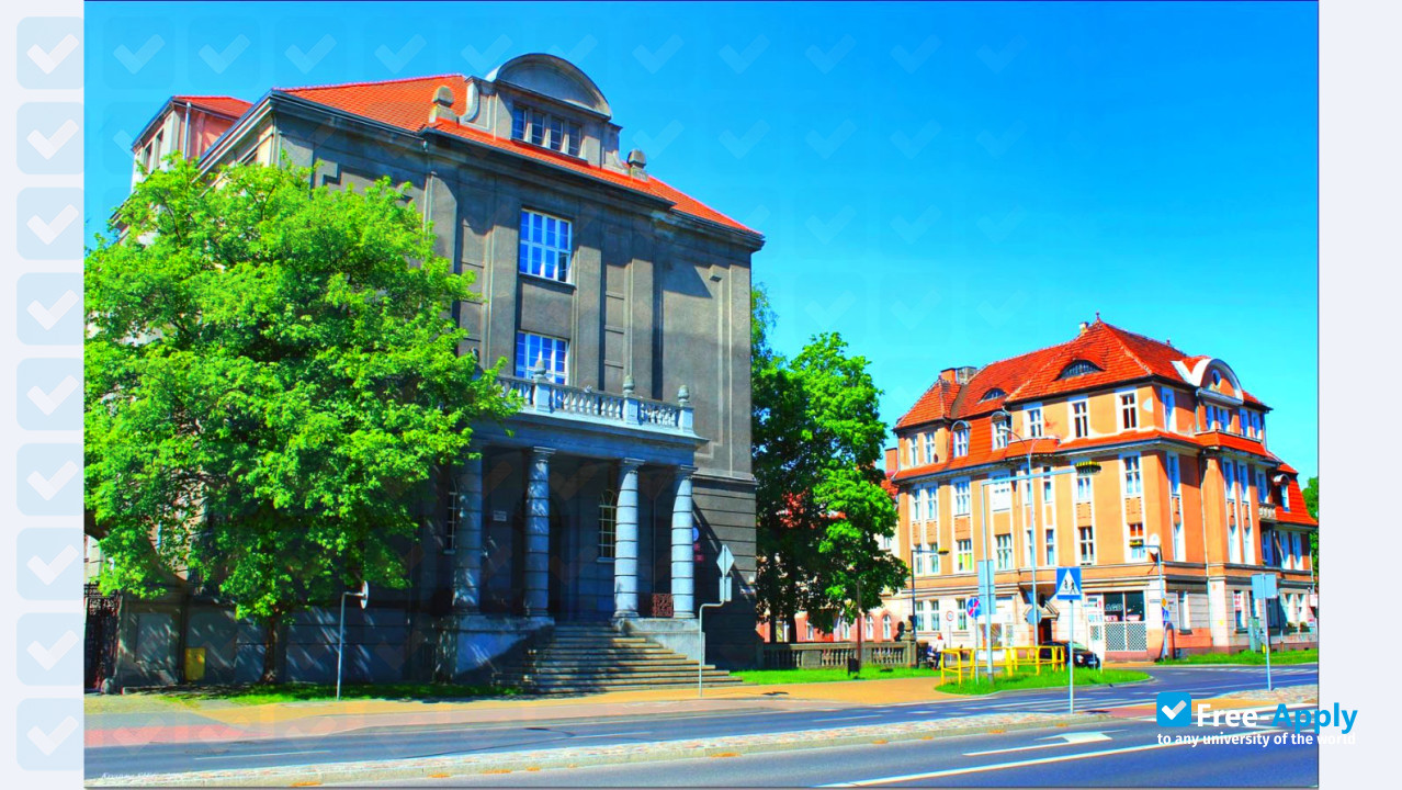 Foto de la Higher School of Grudziądz #8