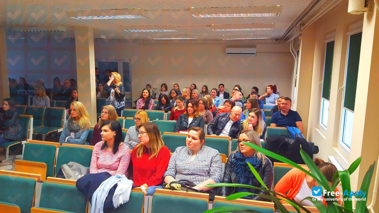 Foto de la Higher School of Local Development in Żyrardów #21