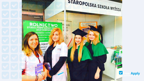 Foto de la Higher School of Local Development in Żyrardów #17