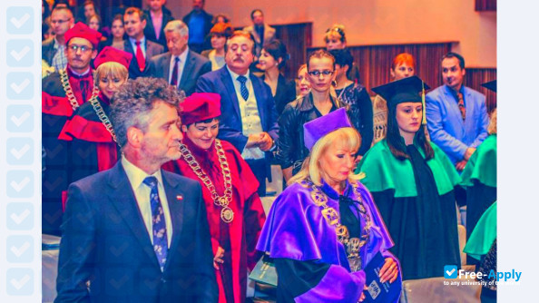 Foto de la Higher School of Local Development in Żyrardów #32