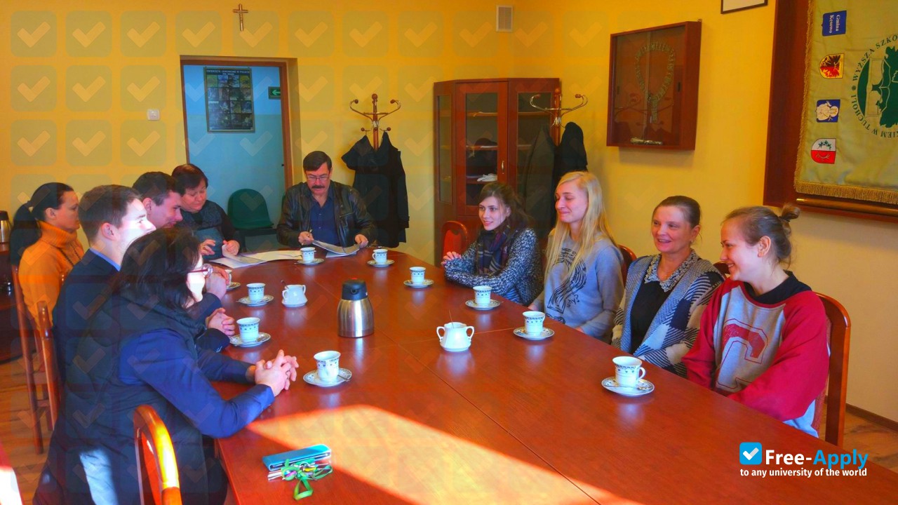 Photo de l’Higher School of Management of the Environment in Tuchola #13